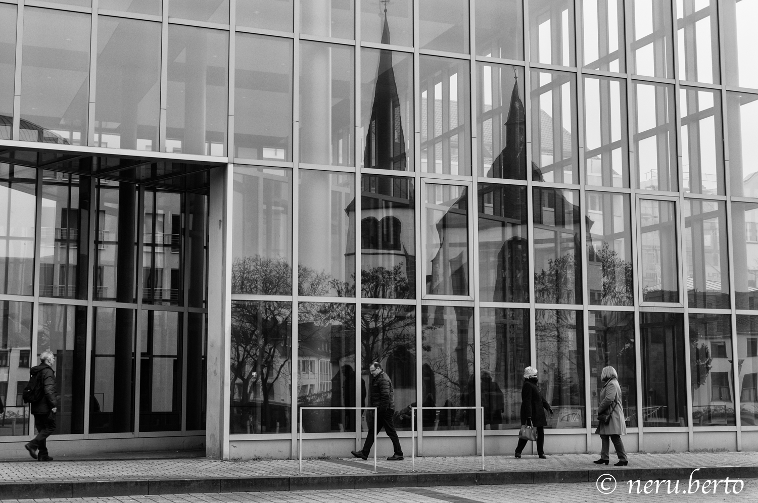 Trier moderna neruberto