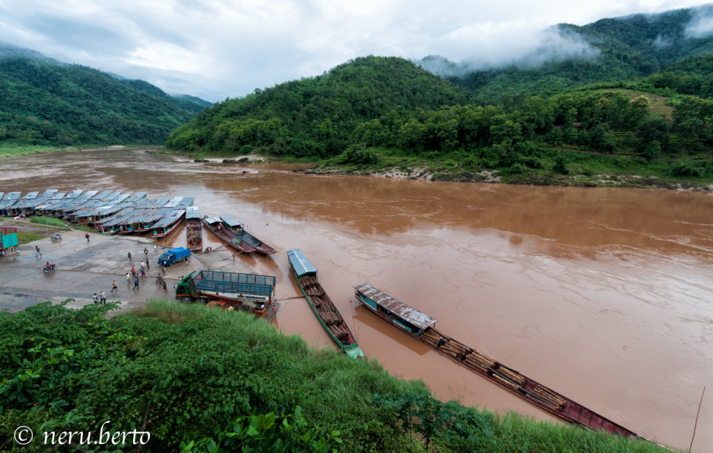 Viaggio lungo il Mekong