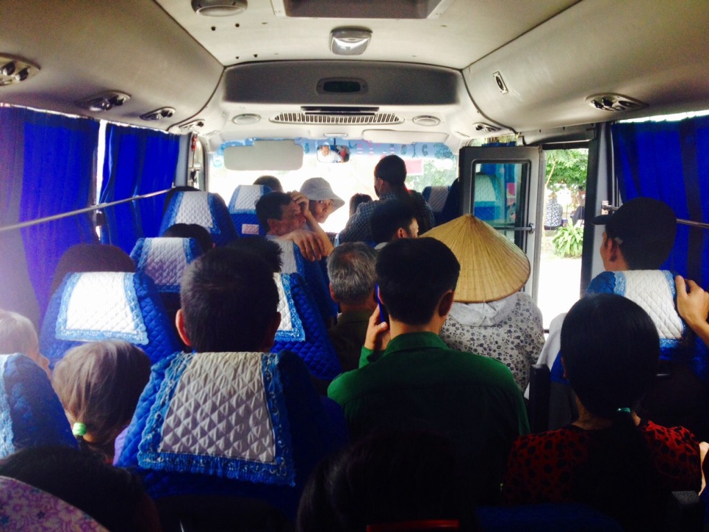 Viaggio autobus a Son Dong - An Lac Vietnam