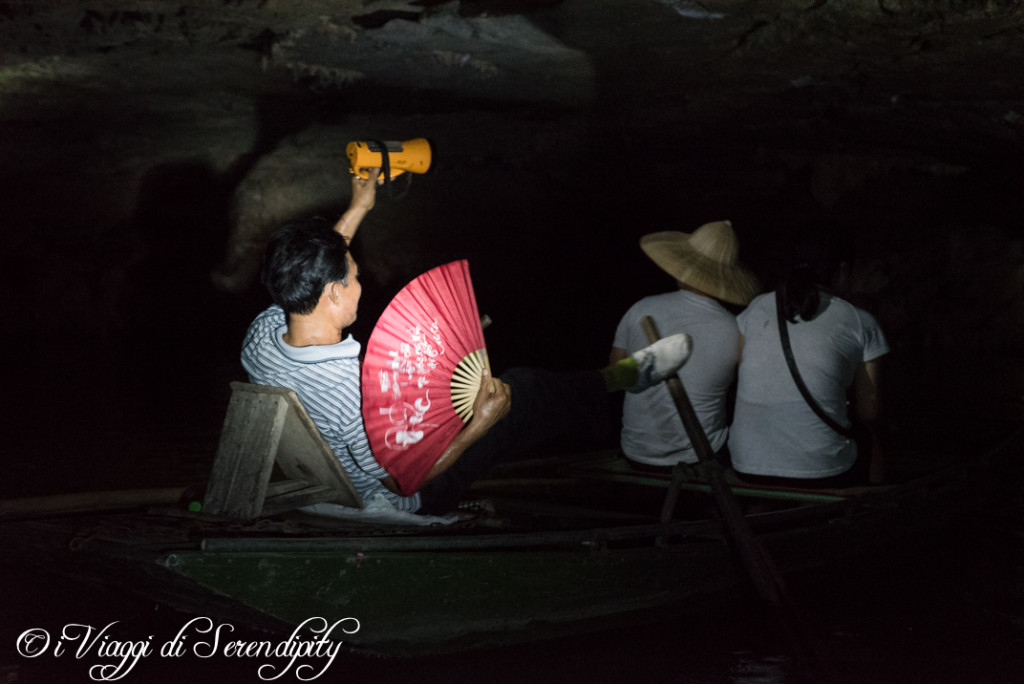 Tam Coc grotta