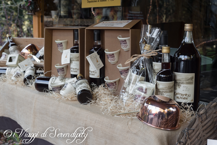 Mercatino di Natale a Levico Terme Karampampoli Mercatino di Natale Levico Terme Karampampoli