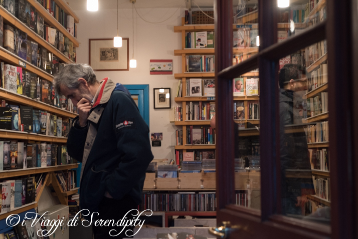 Libreria Rileggo alla ricerca del libro